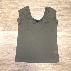 "BANANA REPUBLIC” OLIVE TOP